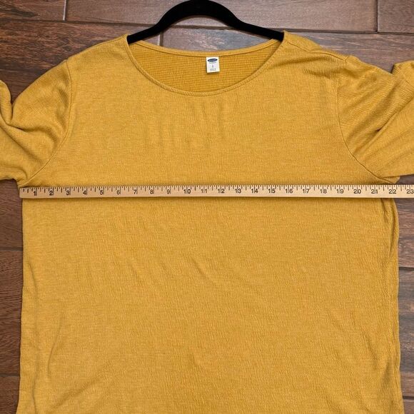Women's Mustard Yellow Bell Sleeve Top- LARGE - Picture 2 of 7